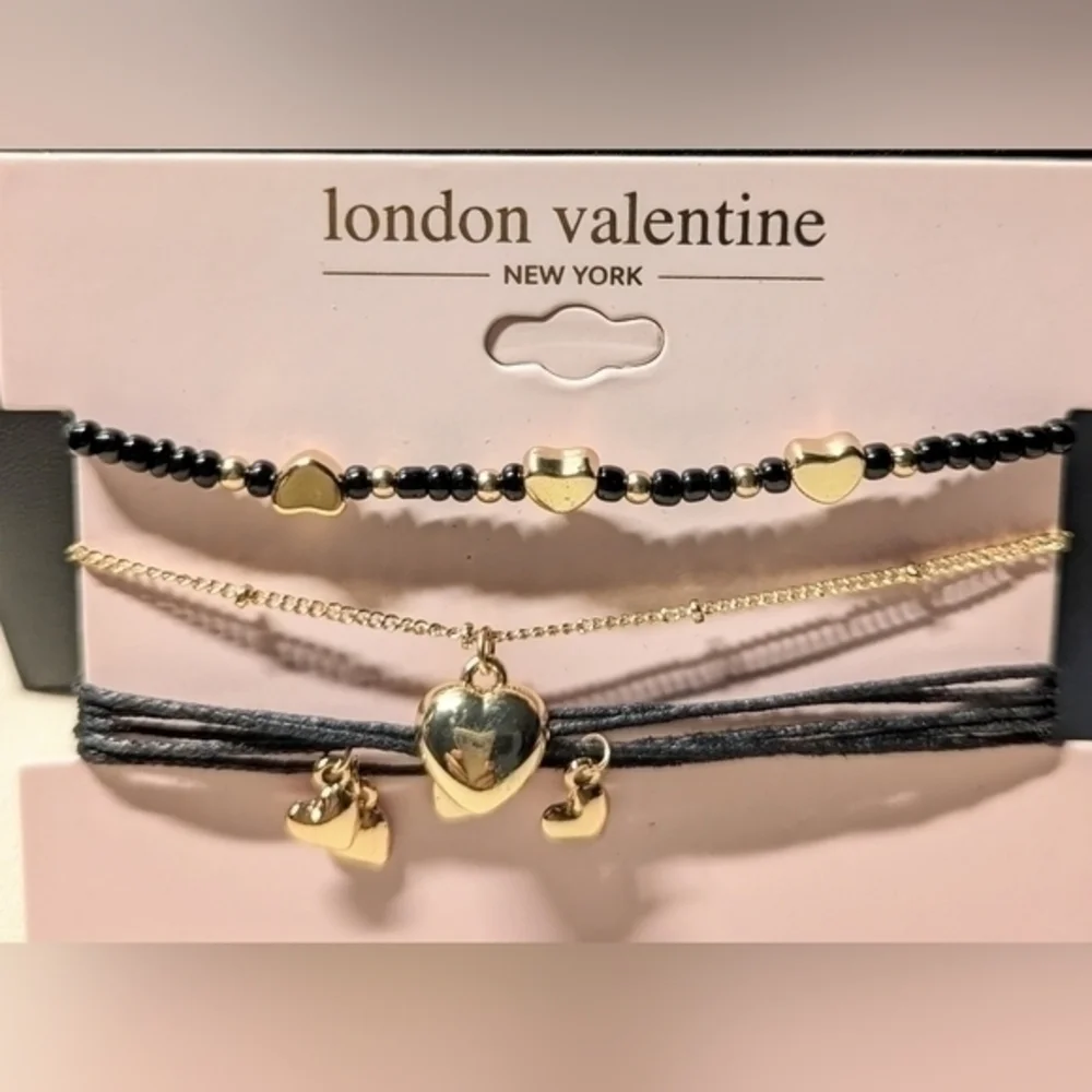 London Valentine choker necklace set of in golden and brown colors.NWT.